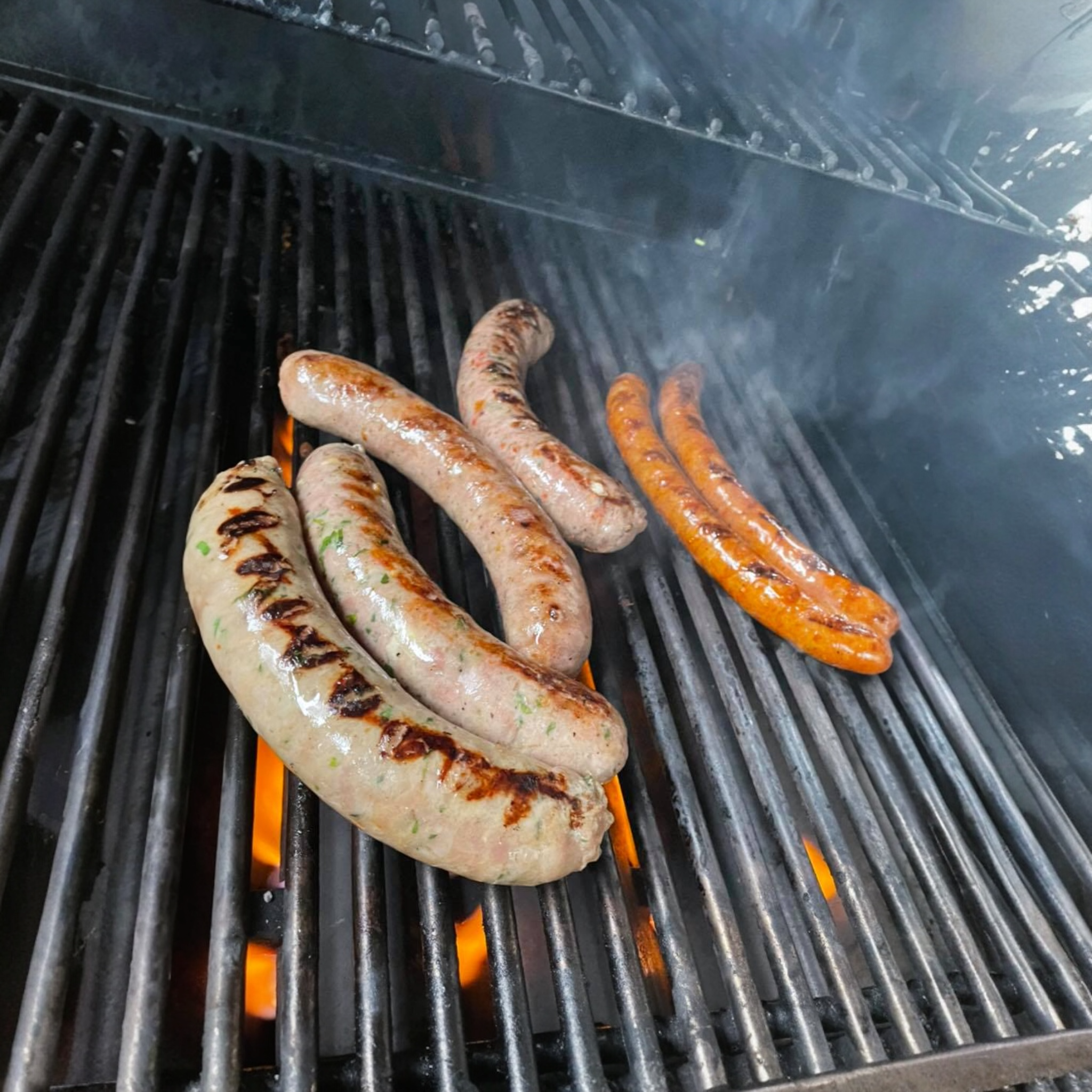 Saucisse artisanale, faite à la Salaison du Bistro D avec du porc du Québec.